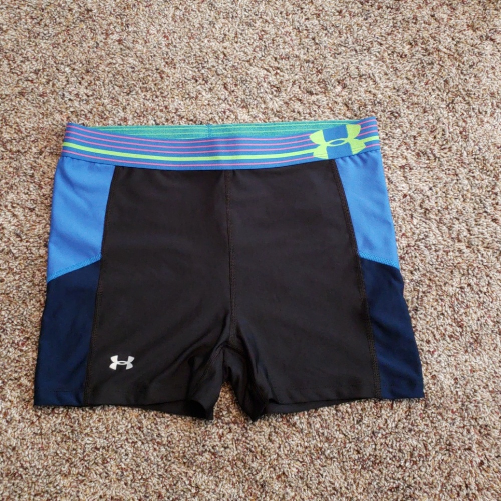 NWT Women's Under Armour Compression Shorts